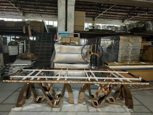 Купить Роскошный индивидуальный столик из нержавеющей стали Пьедестал фальшивый мраморный обеденный стол для домашнего и коммерческого использования online manufacture